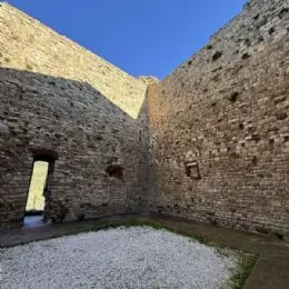interno Rocca Aldobrandesca