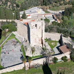 Rocca Aldobrandesca da drone