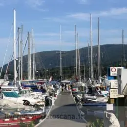 Pier in Porto Azzurro Insel Elba